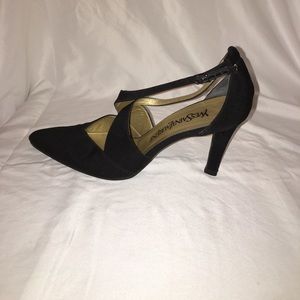 Yves Saint Laurent black dressy heel narrow
